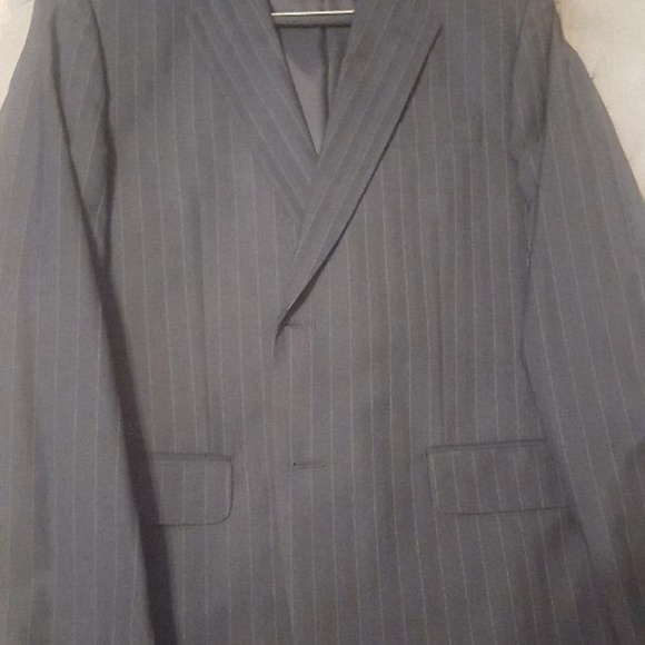 Mens Suit 40R - Picture 1 of 8